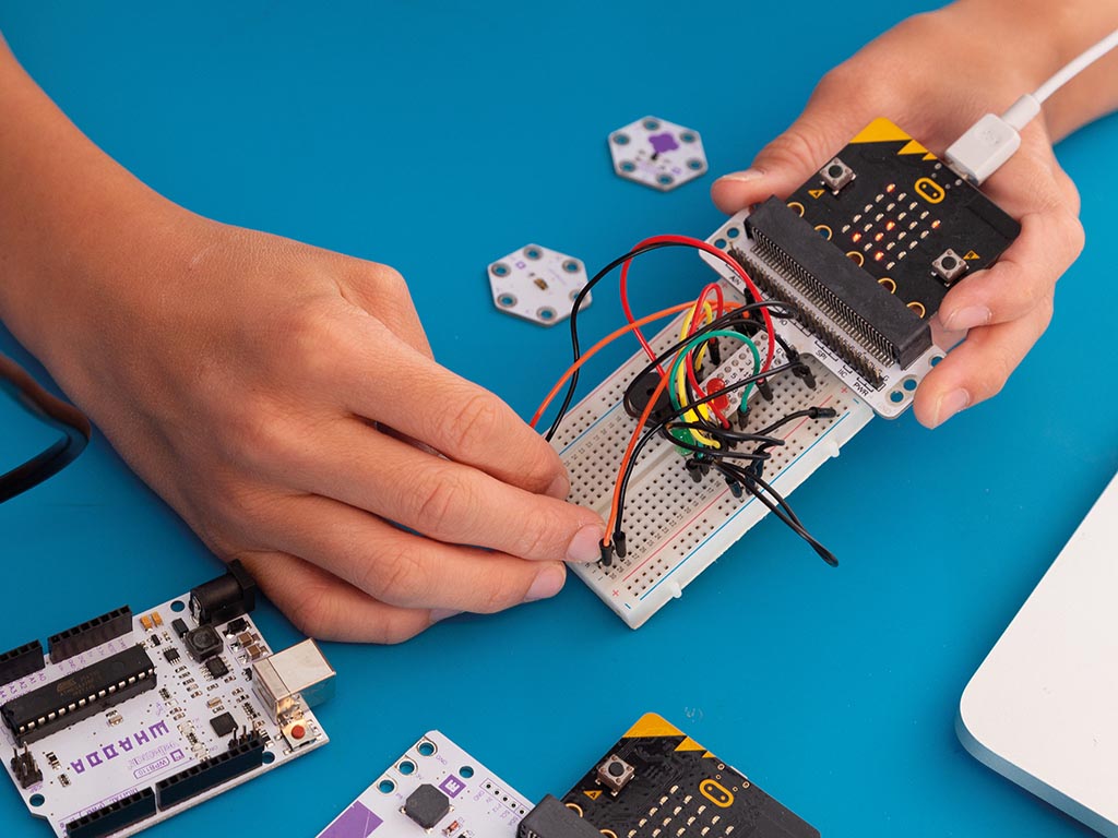 5eBoard Solderless Circuit Breadboard – 2x High Quality Configurable DIY Advanced Kit